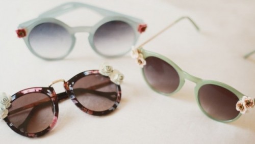xpsimt-floral-sunnies-061113_625x355.jpg.pagespeed.ic.9w2F18zvOS