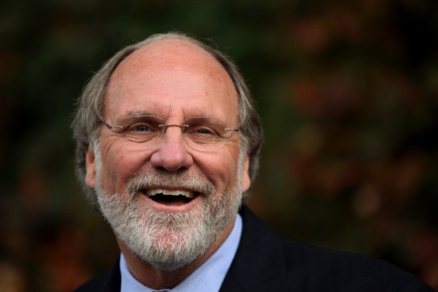 John Corzine (Jon Corzine), ex director de Goldman Sachs y MF Global
