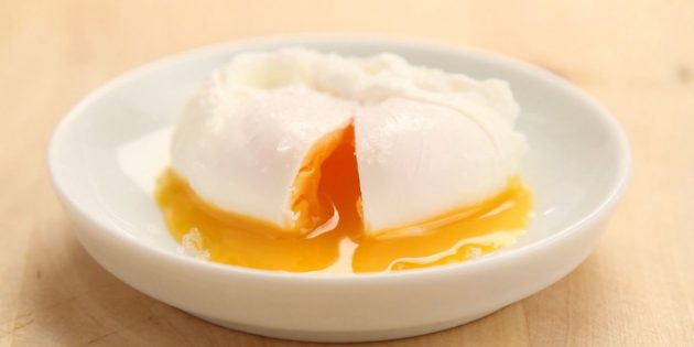 Egg poached in multivark