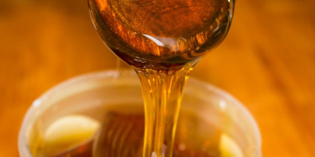 Honey paste for shugaring