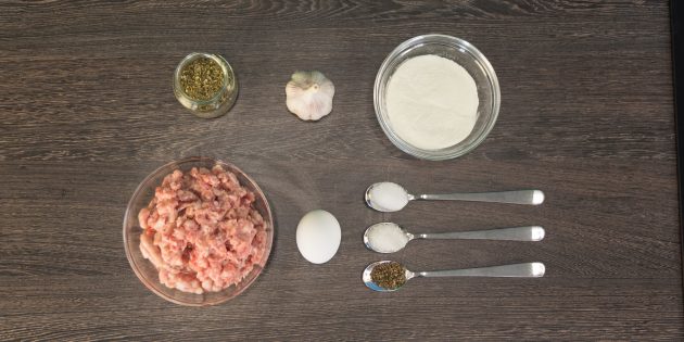 Salchichas caseras sin cáscara: ingredientes
