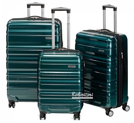 विभिन्न आकारों के सूटकेस