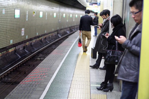 Japonci nemluví po telefonu ve veřejné dopravě
